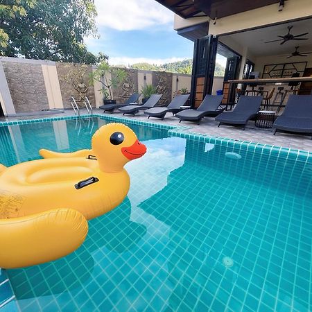 Patong Pool House Aparthotel Bagian luar foto
